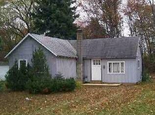 437 W Oak St, Harrison, MI 48625