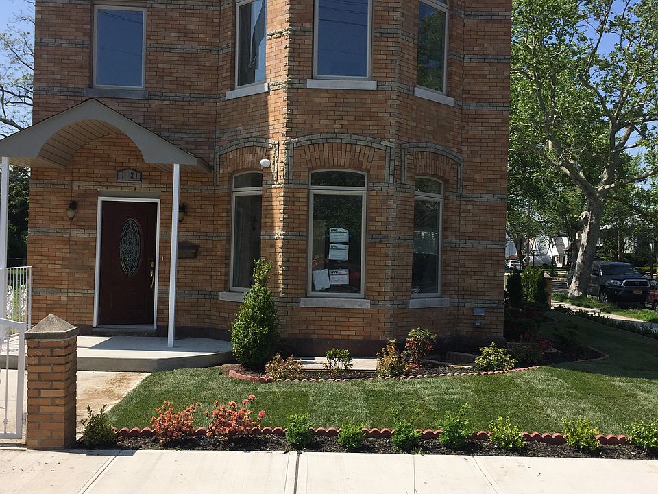 1st image of 7421 Ave W