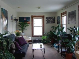 104 N Main St APT 3, Bethel, VT 05032