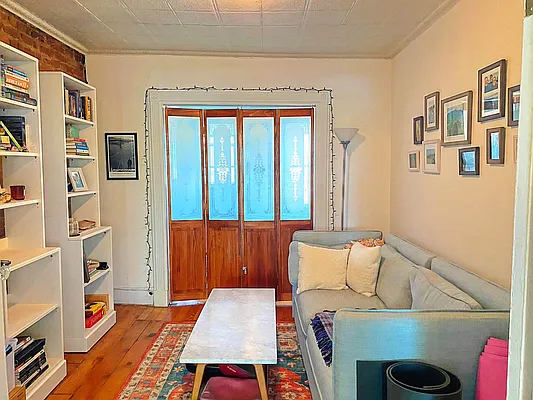 Rented by Douglas Elliman | media 33