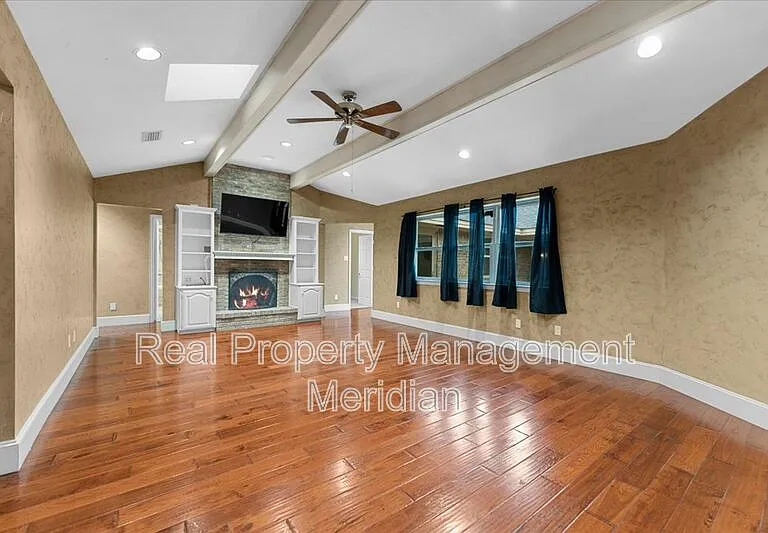 20 Timberline Dr — Photo 3