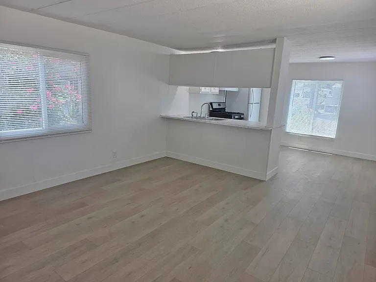 515 River Rd #17 — Photo 3