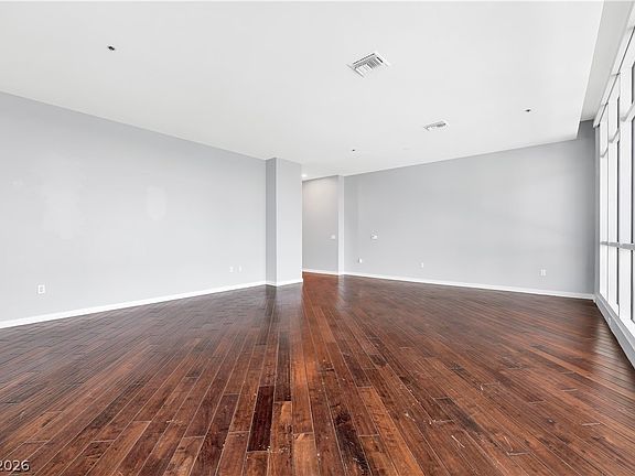 5th image of 4575 Dean Martin Dr Unit 304