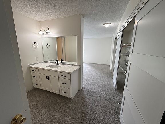 4th image of 6260 139th Ave NE APT 79