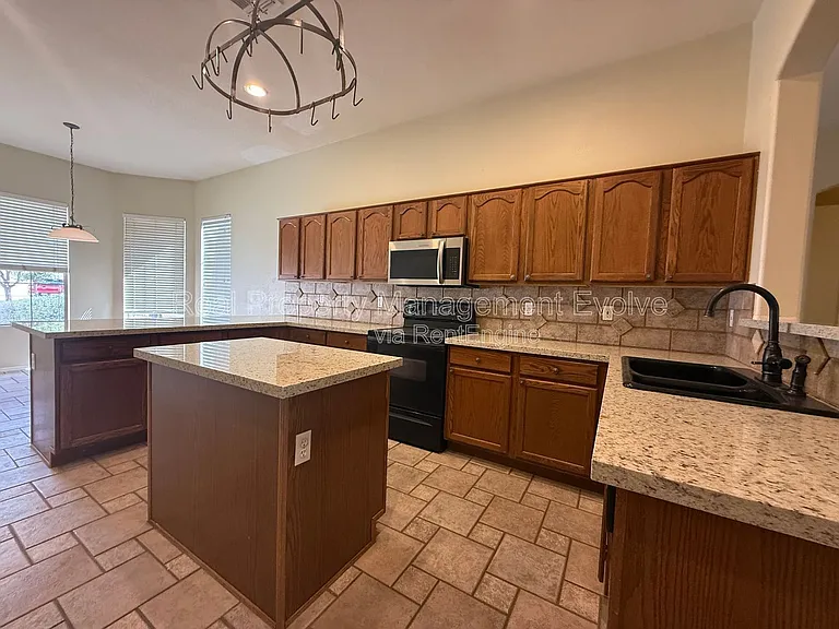 4381 E Sundance Ct — Photo 9