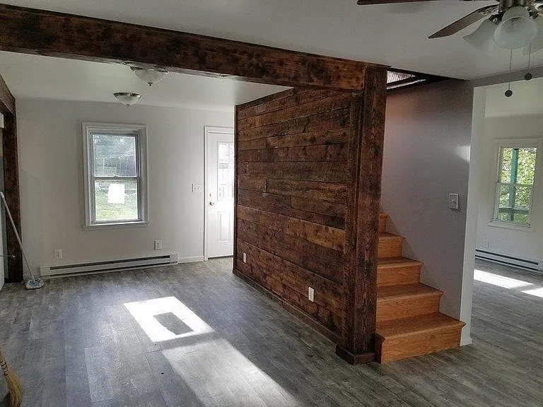 270 Wellington Rd — Photo 20