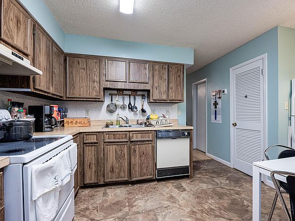 2nd image of 618 Gap Creek Dr Unit 37