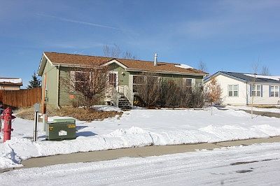 3rd image of 521 E Spruce Dr