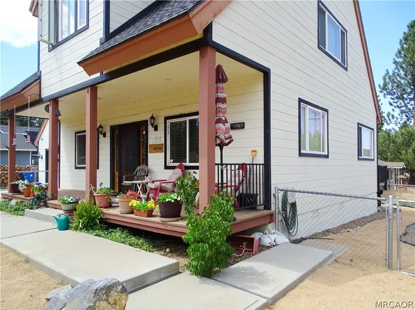 2097 Fox Ln, Big Bear City, CA 92314