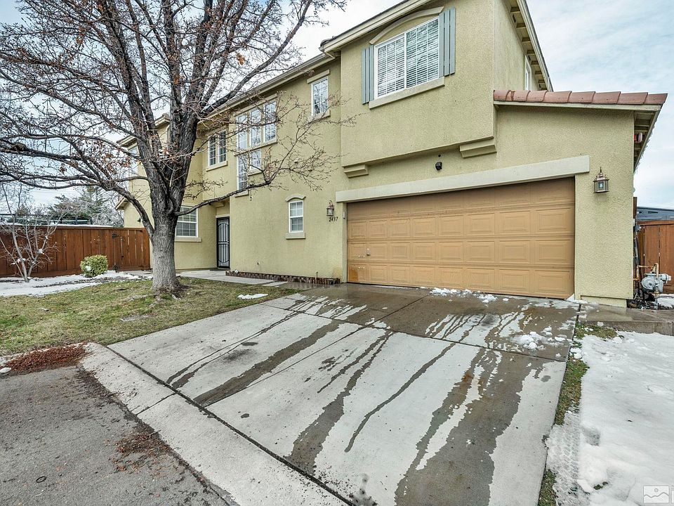 1st image of 2437 Napoli Dr