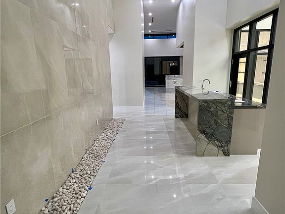 2nd image of 491 Cityview Ridge Dr