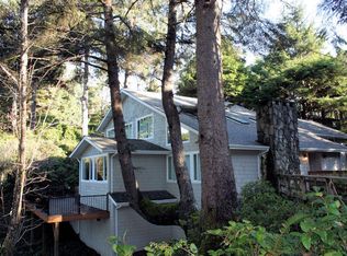 125 Wakash Trl, Depoe Bay, OR 97341