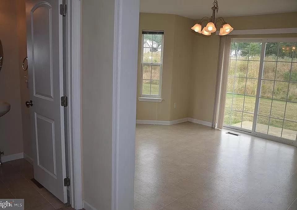 1st image of 2431 Newtown Dr #2431