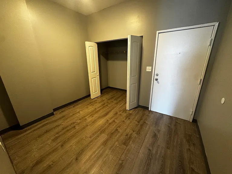 301 Main St #206 — Photo 3