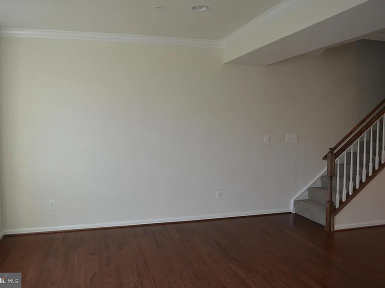24598 Johnson Oak Ter — Photo 10