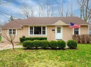 7611 Conser St, Overland Park, KS 66204