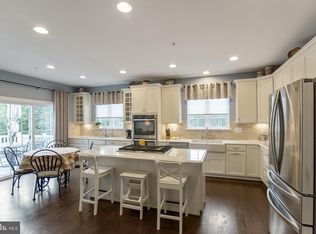 9772 Knowledge Dr, Laurel, MD 20723