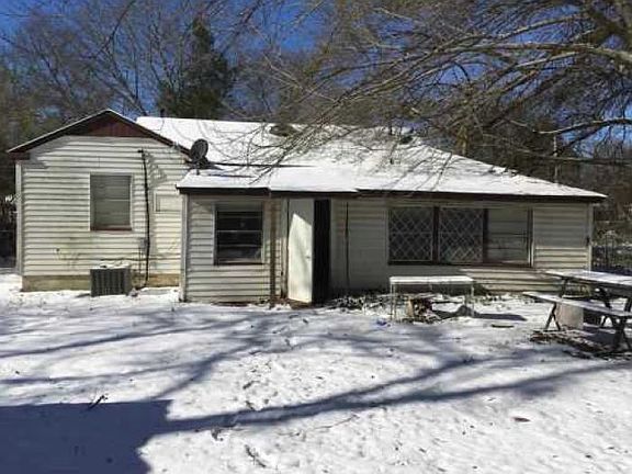 2nd image of 3308 Rhozine Ln