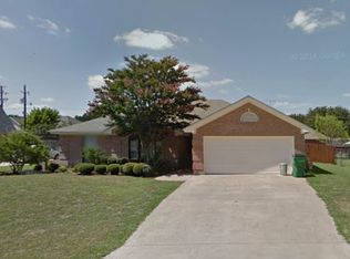 102 Blue Jay St, Stephenville, TX 76401