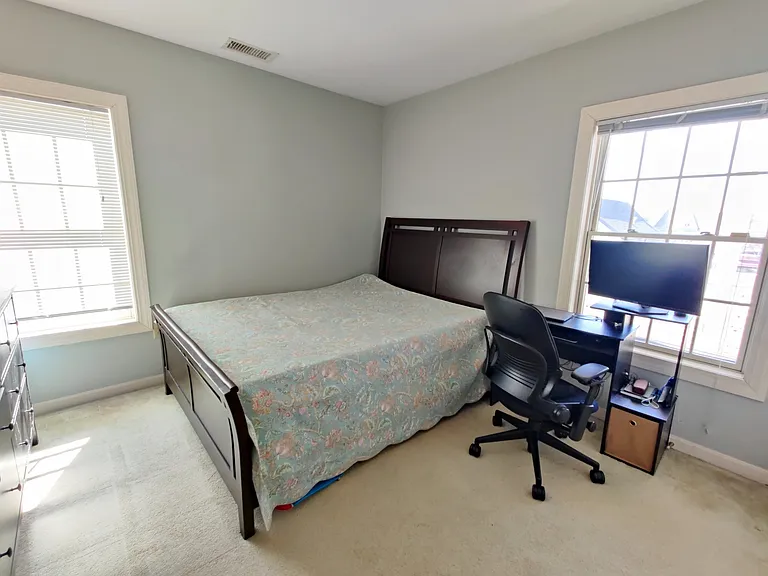 37 Wilson Ave #2 — Photo 3