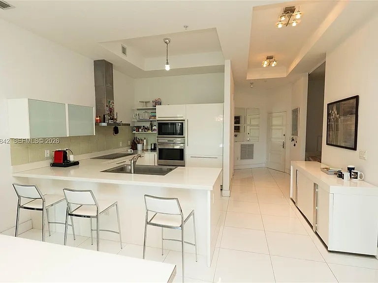150 Sunny Isles Blvd #Townhouse 1-403 — Photo 5