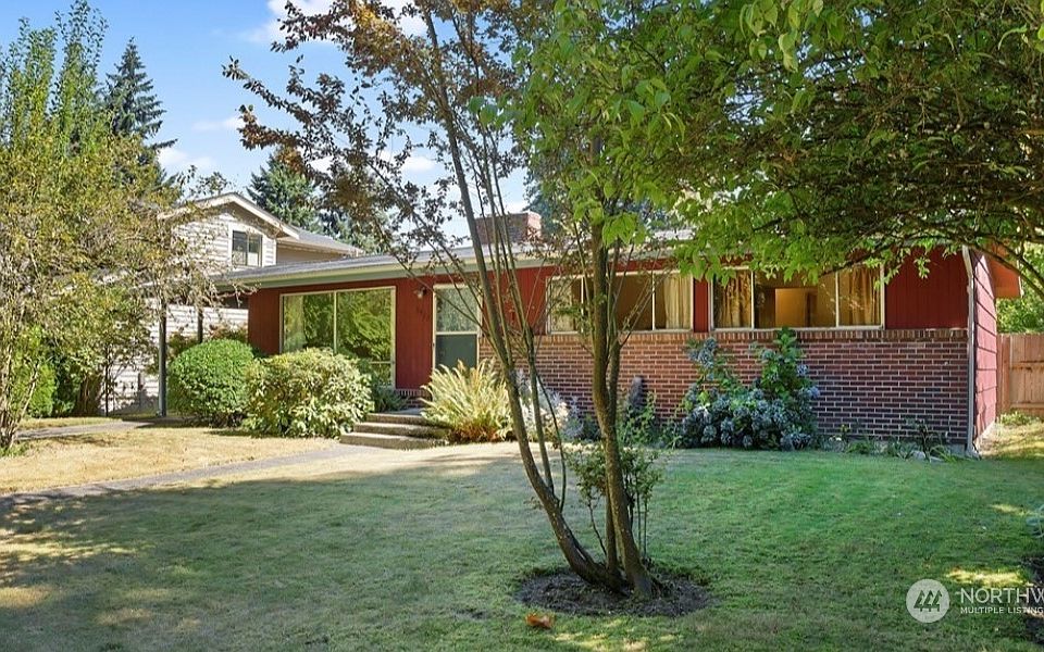 1st image of 5420 106th Avenue NE