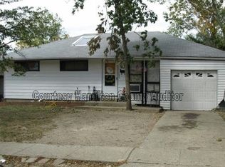 1284 Madeleine Cir, Cincinnati, OH 45231