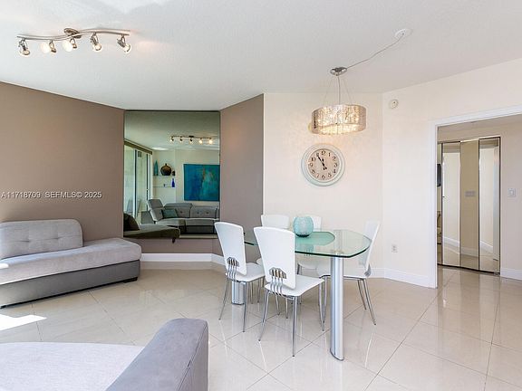 5th image of 16699 Collins Ave APT 1709