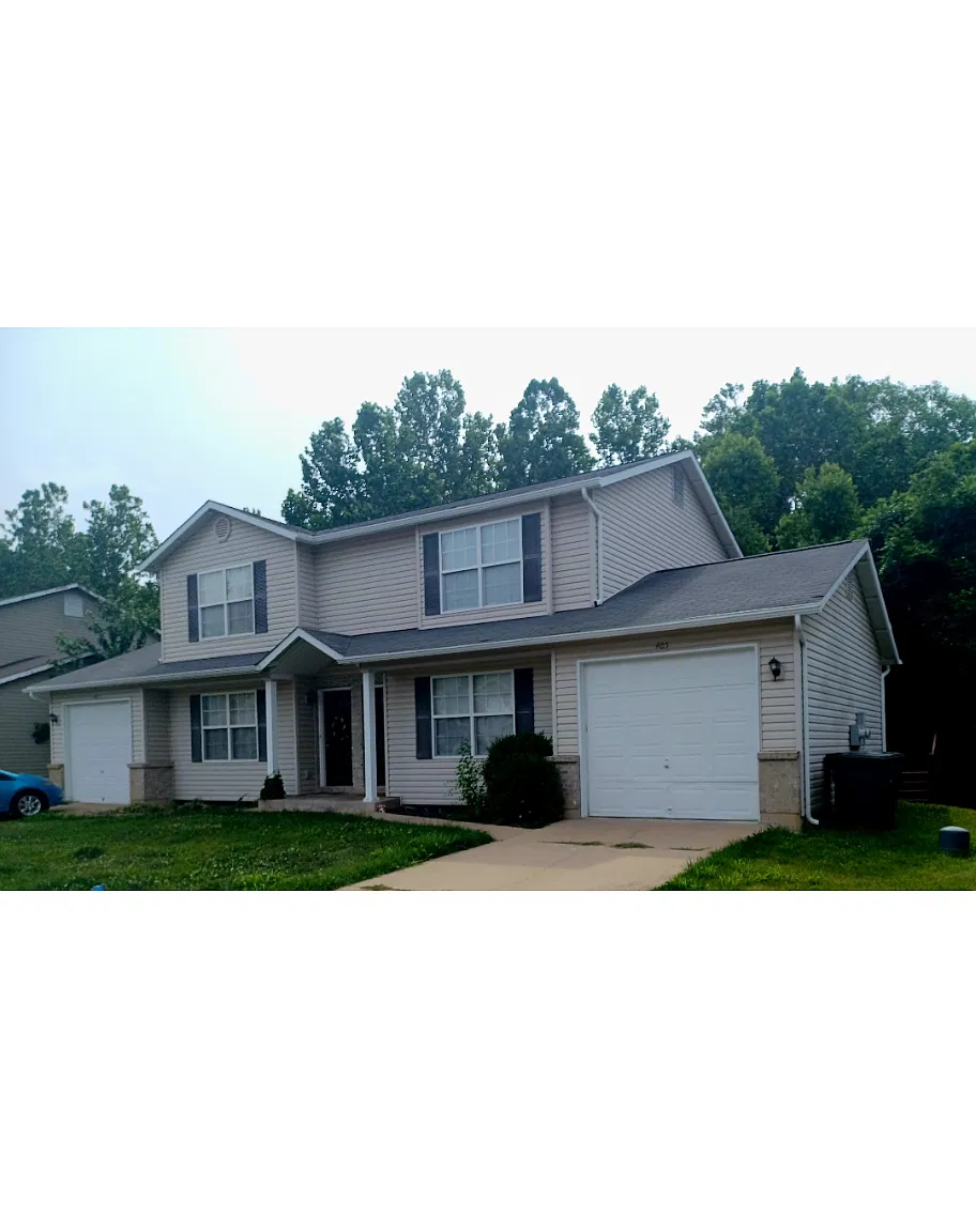 407 Omar Ct — Photo 1