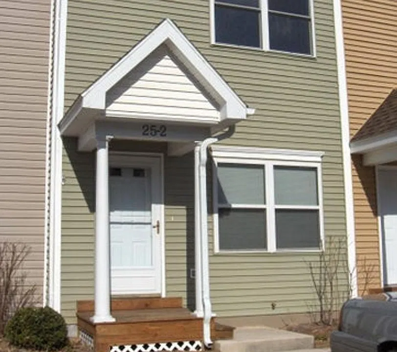 25-2 Beverly Ct