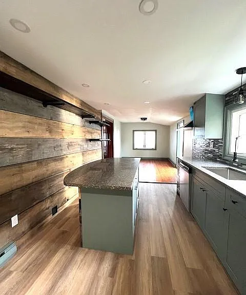 394 Robson Rd — Photo 18
