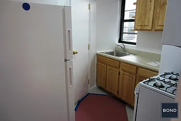 Rented by Bond New York