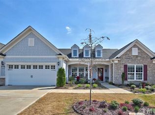 102 Turnstone Dr, Durham, NC 27703