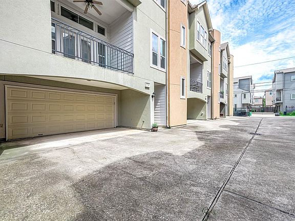 4th image of 5723 Petty St