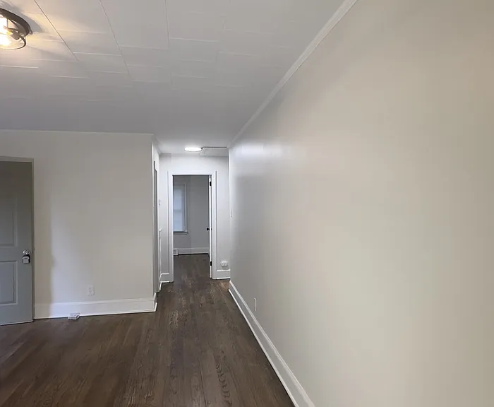 1300 Westwood St — Photo 4