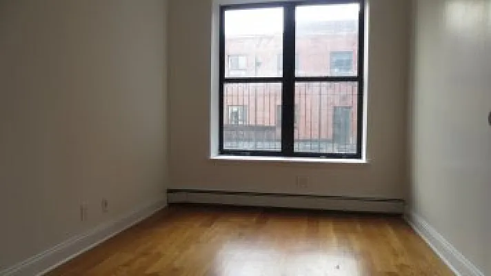 Rented by Bohemia Realty Group | media 19