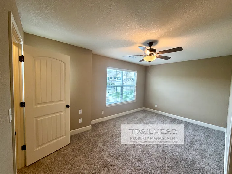 3856 NW 94th St — Photo 13