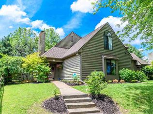 1124 Amber Ridge Rd, Charlottesville, VA 22901