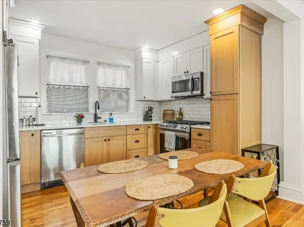 46 James St Floor 1, Montclair, NJ 07042