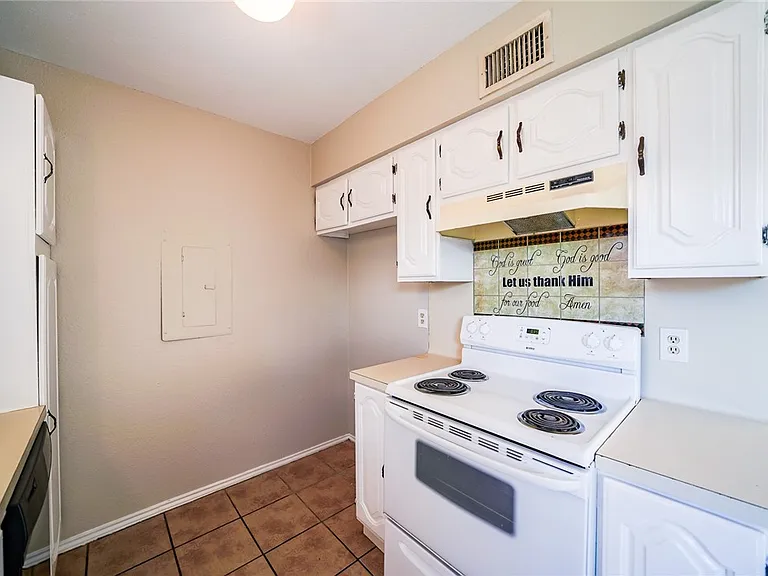 6641 Rhine Dr #A — Photo 6