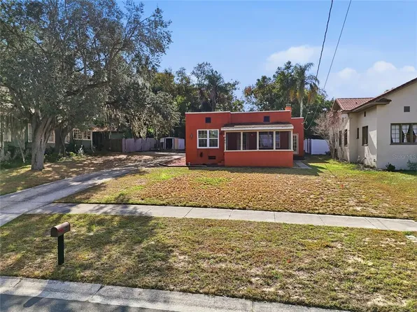 904 Carlton Ave, Lake Wales, FL 33853