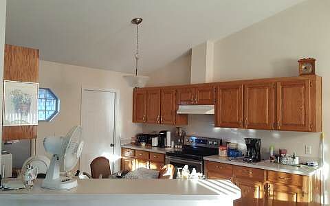 3rd image of 202 SW Woodcrest Dr
