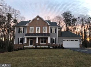 75 Magothy Beach Rd, Pasadena, MD 21122