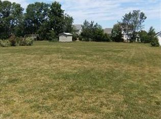 231 Halifax Ln, Medina, OH 44256