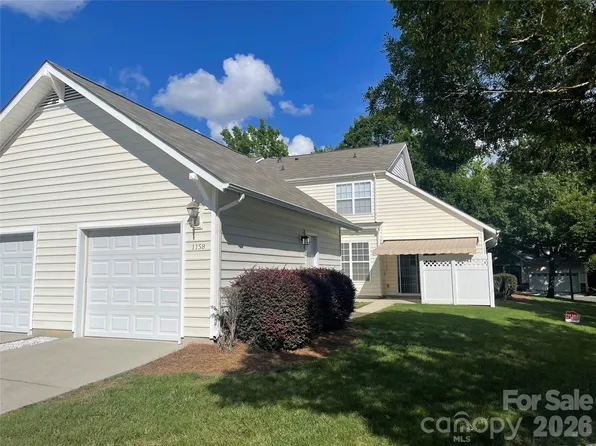 1158 Hammond Dr, Matthews, NC 28104