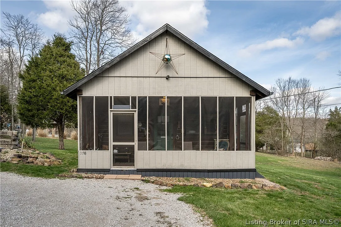3198 N Happy Hollow Road photo 1