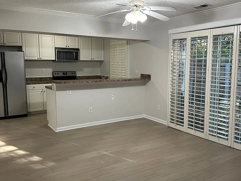 706 Gemstone Ln — Photo 16