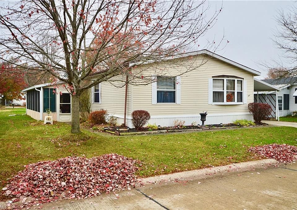 1st image of 8 Periwinkle Dr #8