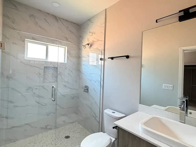 1108 Sugar Garden Ave #4 — Photo 8