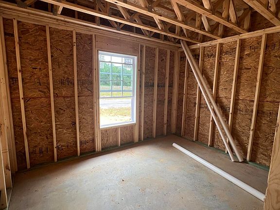 4th image of 5515 Berkley Landing Ln